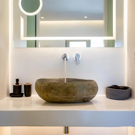 Panamera Mykonos, Private Heaven, Supreme View! Fanari (Mykonos)